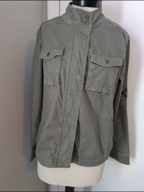 Natural Reflections Navy Tag Detail Top